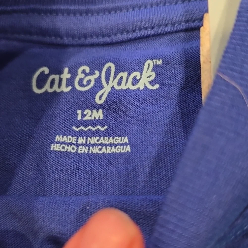 ❤️10/$13 nwot cat and jack top
